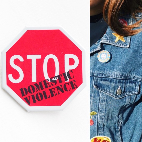 Vintage Accessories - Stop Domestic Violence Pin